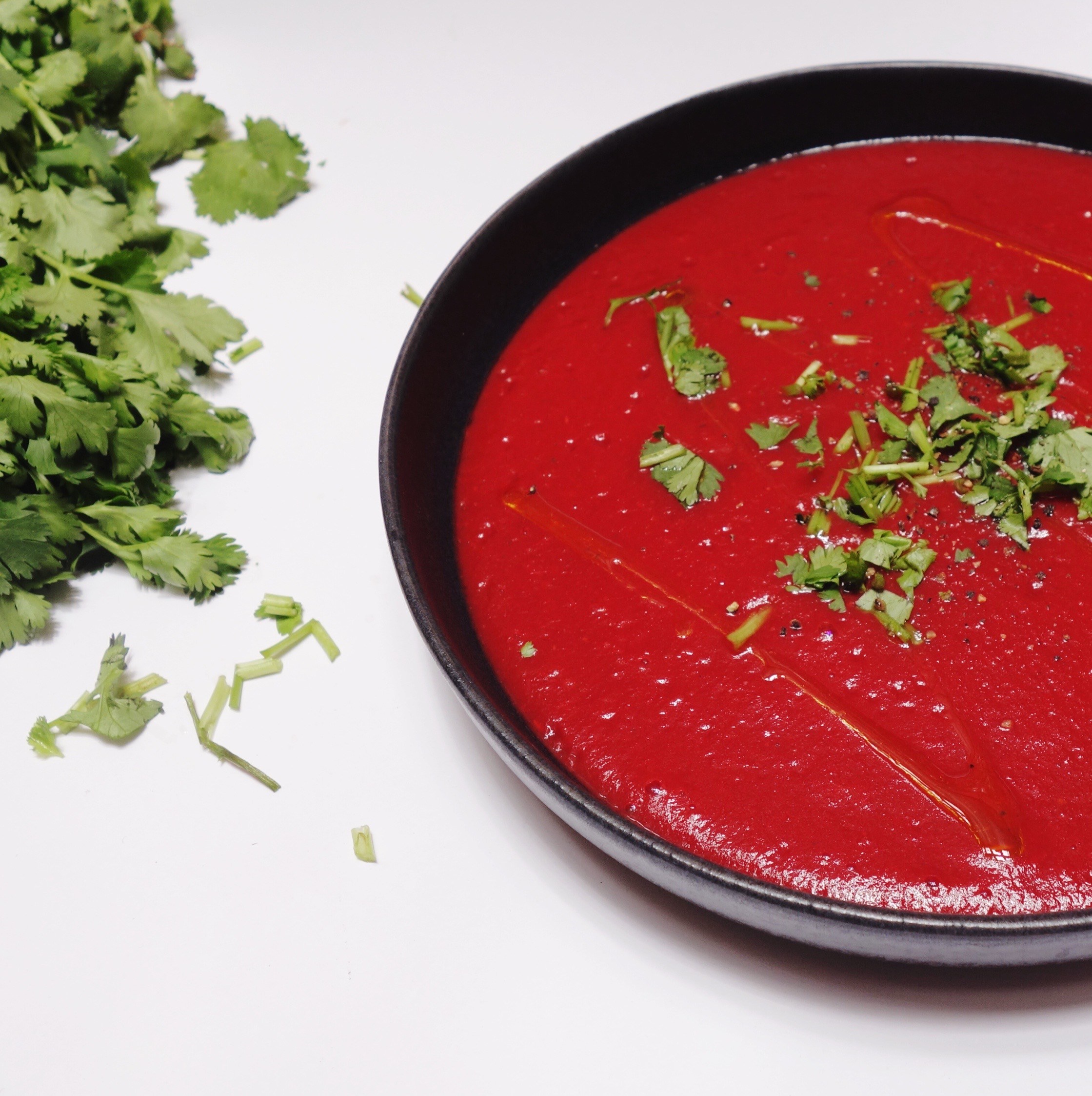 Mehr über den Artikel erfahren Cremige Wurzelgemüse Suppe