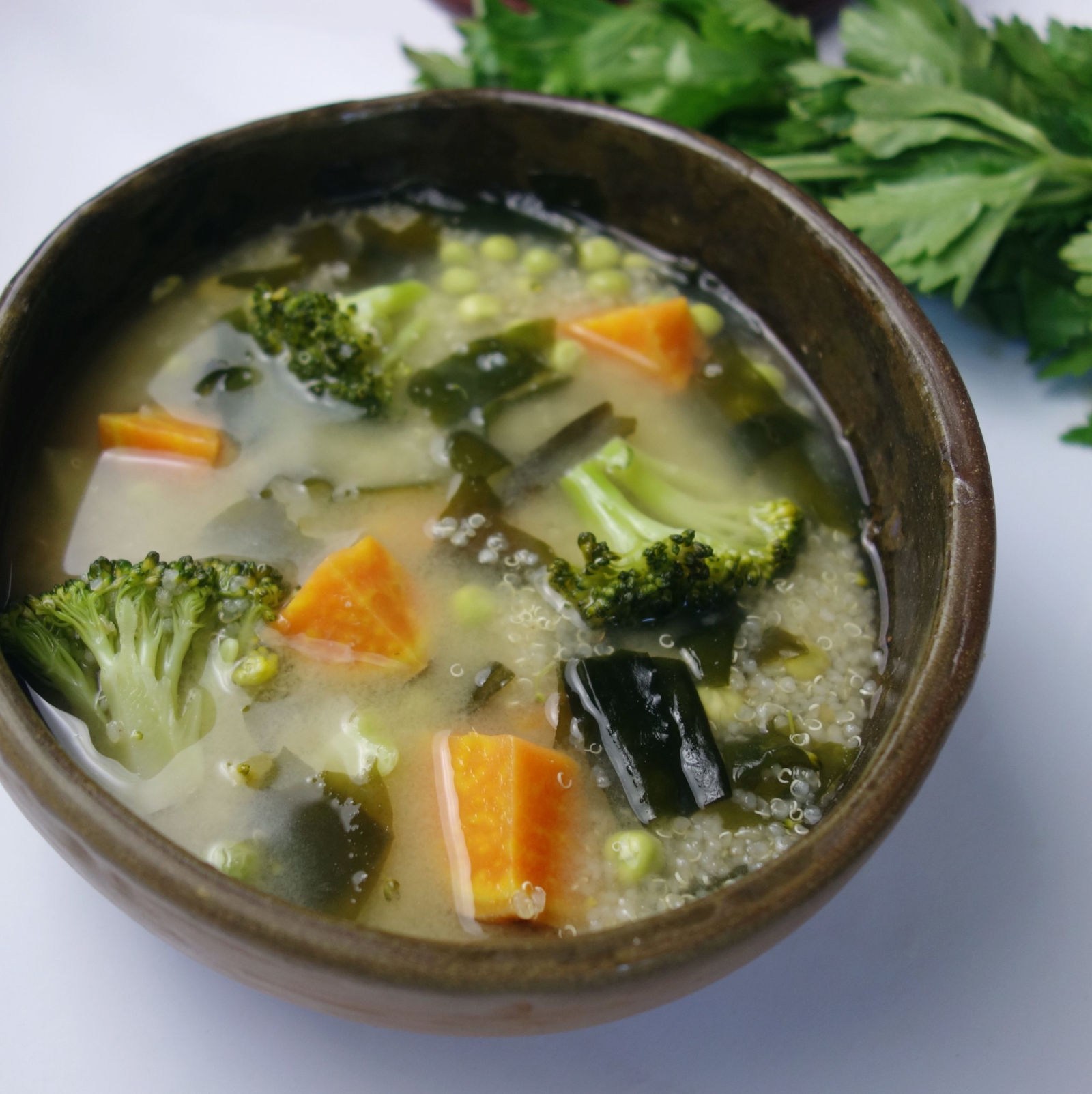 Read more about the article Quinoa Miso Suppe